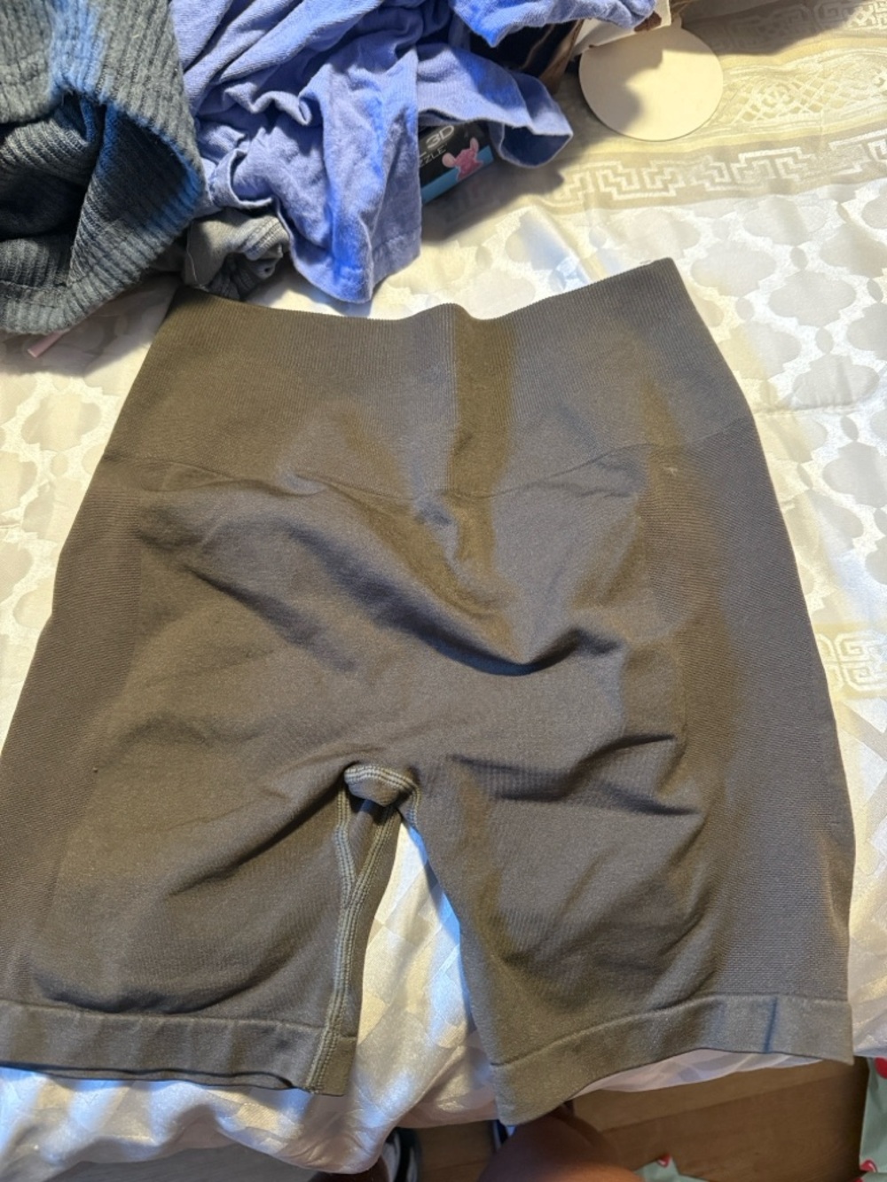 Women’s Athletic Biker Shorts - Olive